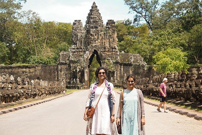 Angkor Wat Sunrise Half Day by Join-in Tour