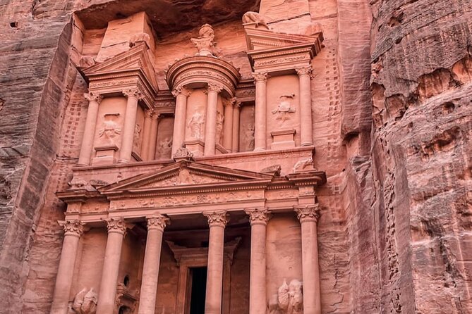 Aqaba Or Aqaba Airport Private Transfer To Petra, Jordan - Comfort and Convenience
