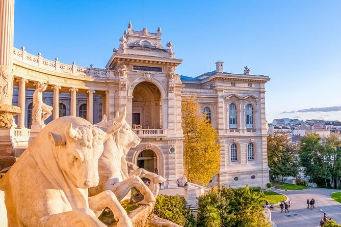 Architectural Marseille: Private Tour With a Local Expert - Inclusions and Itinerary Details