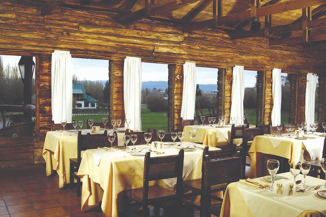 Argentine Dinner With Live Music Folklore - Estancia 25 De Mayo - Accessibility Information