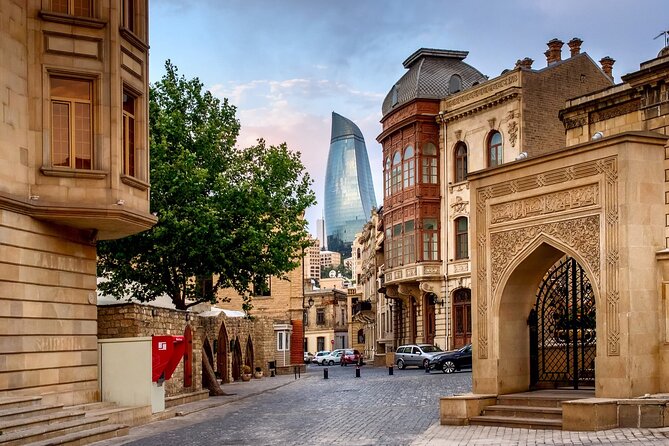 Arrival Private Transfers: Heydar Aliyev Airport GYD to Baku in Business Van - Pricing Information
