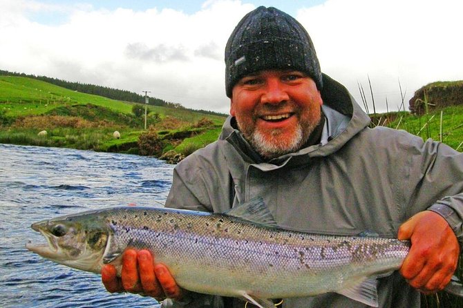 Atlantic Salmon & Sea Trout Fishing.Erriff River, Mayo. French Speaking Ghillie.