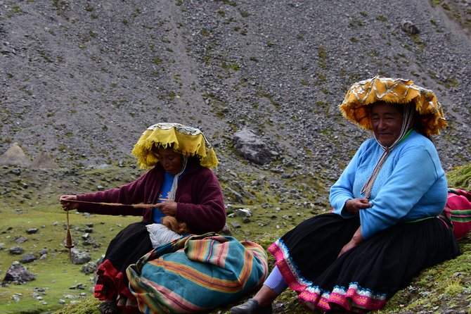 Ausangate Trek 3D/2N - Booking & Pricing