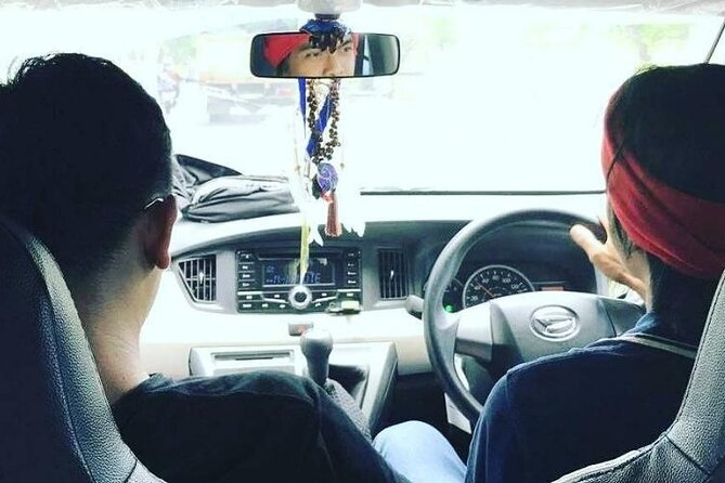 Bali Ubud Hotel Transfer With an English-Speaking Driver Service - Meeting and Pickup