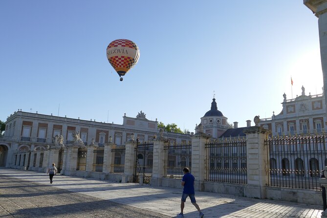 Balloon Trip in Aranjuez With Brunch Included - Booking Details