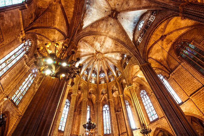 Barcelona Cathedral: Ticket, Guided Tour, Terrace + VR Experience - Frequently Asked Questions