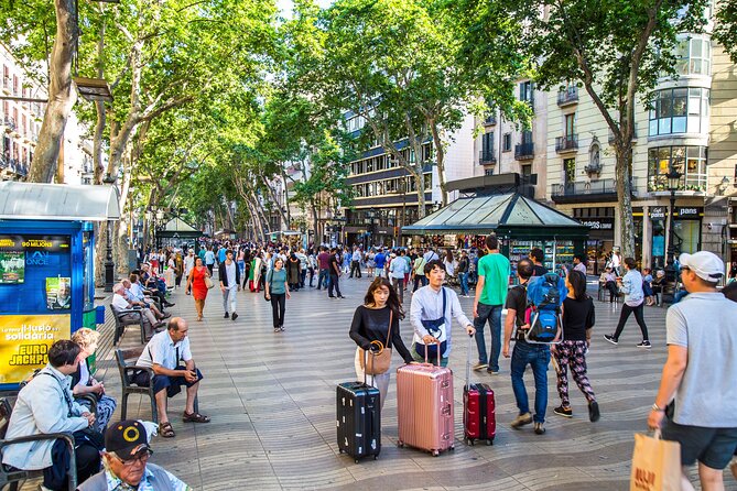 Barcelona Gothic Quarter: Walking Tour With Audio Guide on App - Booking Information
