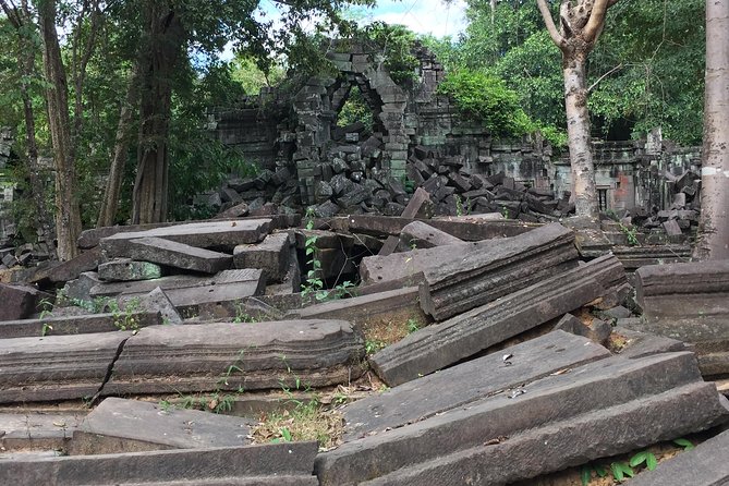 Beng Mealea Avoid Crowds Private Tour - Dress Code and Passport Requirements