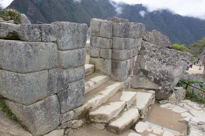 Best Andean View of Peru 6-Day Cusco, Machu Picchu, and Lake Titicaca Tour - Inclusions and Optional Activities