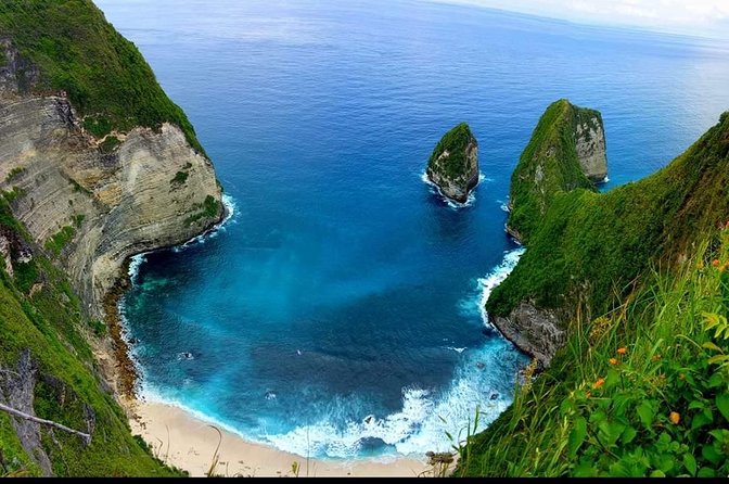 Best Combination East & West Part Nusa Penida Island - Best Beaches to Visit