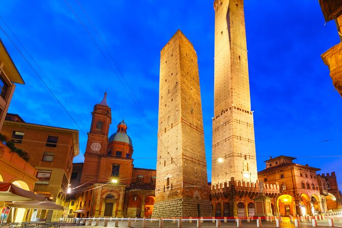 Bologna City Highlights Private Guided Tour at Night - Group Size and Pricing