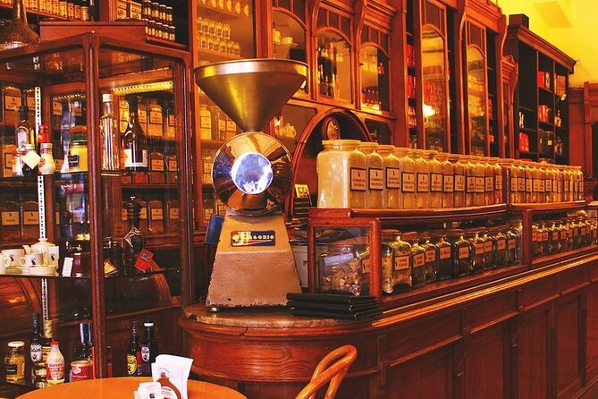 Breakfast, Afternoon Tea or Brunch at El Gato Negro for 2 - Meeting and Pickup Details