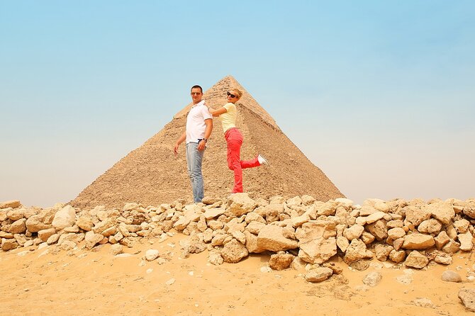 Cairo's Romantic Rendezvous: A Timeless Love Tale - Romantic Stroll Along the Nile