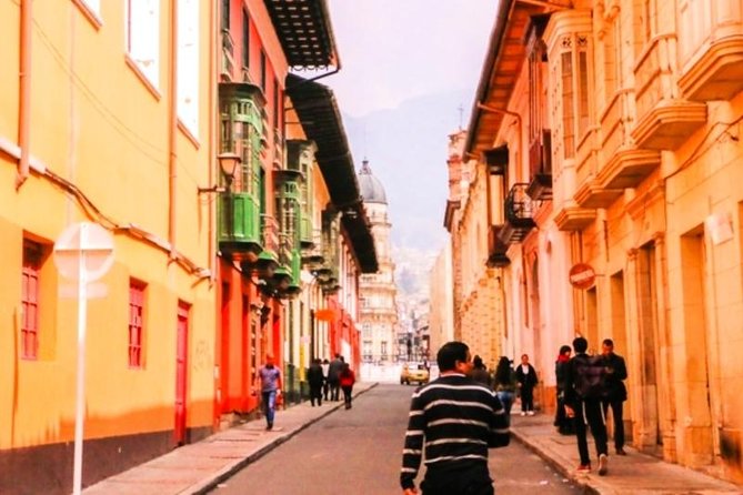 Candelaria Walking Tour in Bogotá (Private) - Candelaria Highlights