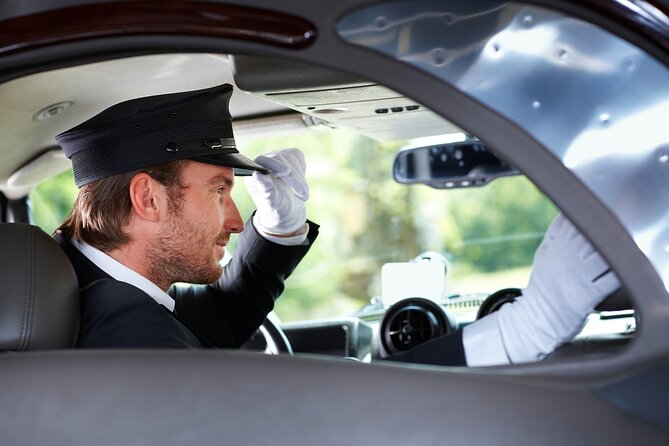Casablanca Private Transfer From Marrakech With Private Driver - Vehicle and Amenities Provided