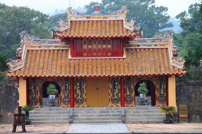 Chan May to Hue Private Car Visit Citadel, Thien Mu & Khai Dinh - Visit Highlights: Citadel, Thien Mu, Khai Dinh