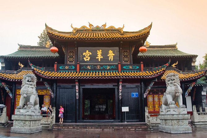 Chengdu One Day Trip of Panda Base Plus Your Choice - Tour Guide Information