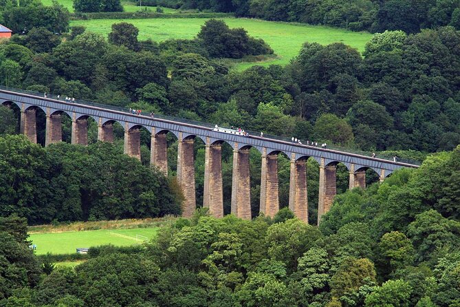 [chinese-guided]Chester, Conwy Castle, Pontcysyllte Aqueduct Private Tour - Round-Trip Transfers Included