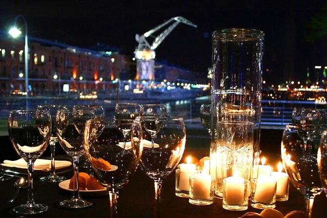 Christmas Eve and New Years Eve Party in Madero Tango - Atmosphere and Entertainment