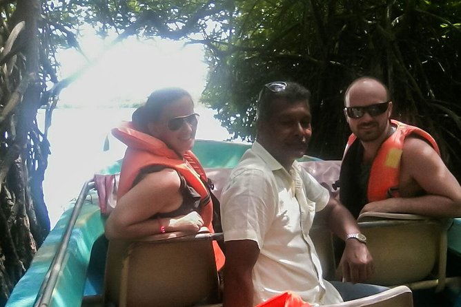 Colombo Airport to Iranamadu City Private Transfer - Transfer Details