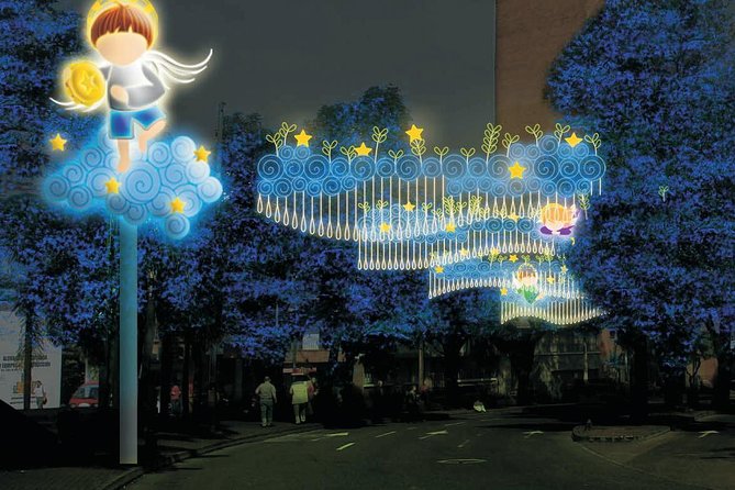 Combo Tour: Zip Lines Adventure and Christmas Lights Tour of Medellin - Why Choose This Combo Tour