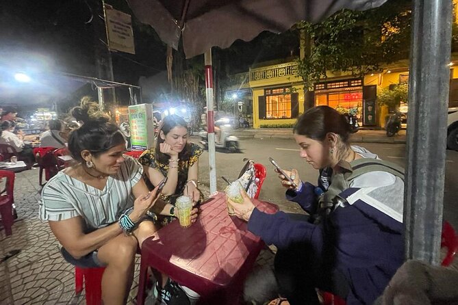 Daily Street Food Tours in Hoi An Ancient Town - Guided Tour Itinerary