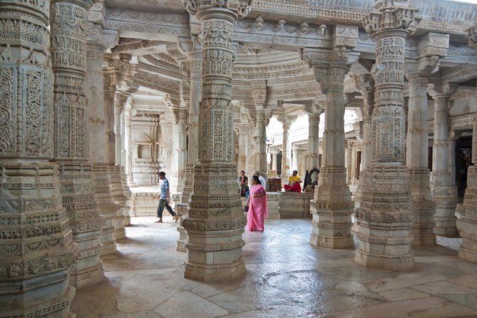 Day Excursion To Ranakpur Jain Temple From Udaipur With Lunch - Itinerary Overview
