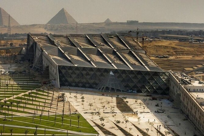 Day Tour Grand Egyptian Museum and Giza Pyramids - Meeting and Pickup Details