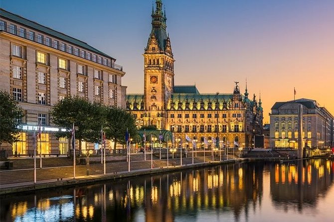 Departure Transfer: Hamburg to Airport HAM by Business Car - Additional Information