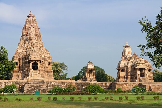 Discover the Spiritual Trails of Khajuraho (2 Hours Guided Temple Tour) - Temple Architecture and Symbolism