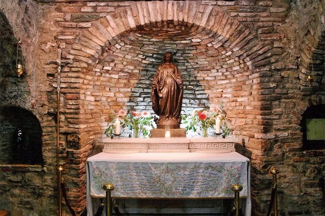 Ephesus, the Antique City of Glory (Daily Tour by Plane From İStanbul) - Meeting and Pickup Details