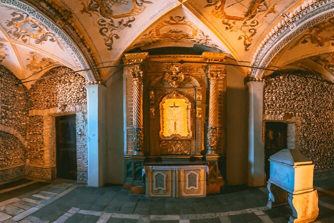 Évora With Wine Tasting - Full Day Private Tour - Booking and Cancellation Policy