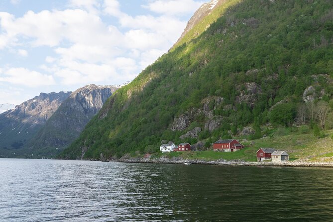 Exclusive & Private Hardangerfjord RIB Safari Tour From Ulvik - Life Vest and Equipment