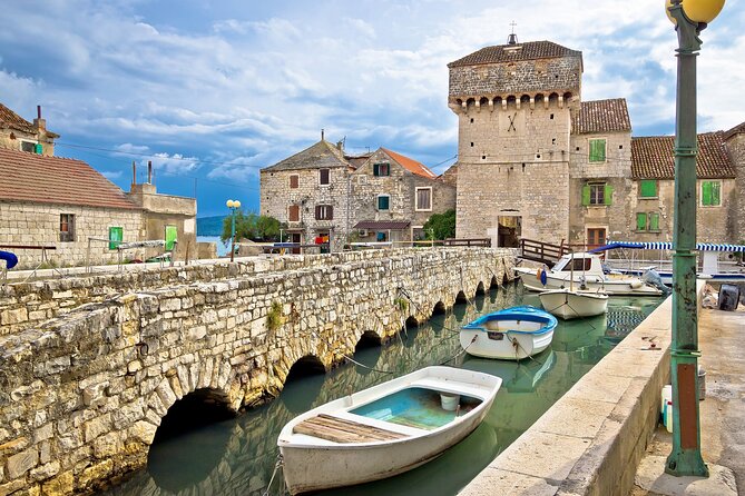 Explore Split With Family - Walking Tour - Meeting and Pickup Details