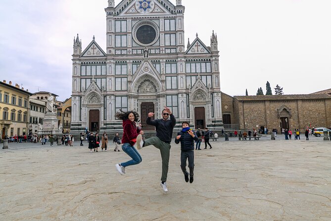 Florence Dome Climbing City View Hotel Pickup & Guided Sightseeing Walking Tour - Climbing the Dome
