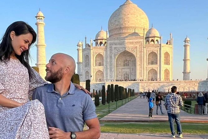 From Delhi: All Included Taj Mahal Tour With Photographer & Guide - Tour Itinerary