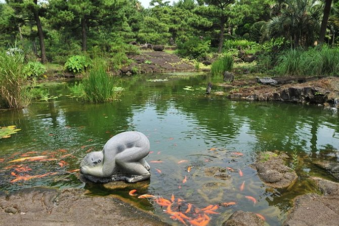 Full Day Essential Jeju Island Private Tour for West Course - Optional Tea Tasting