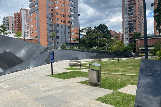 Full Day Private Tour in Medellin - Pickup Information