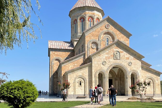 Full-Day Private Tour of Sighnaghi With Wine Tasting - Itinerary Highlights