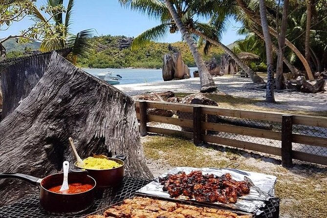 Full Day Sister, Coco, Felicite, Curieuse and St Pierre Island - Booking Information