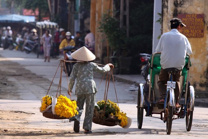 Full Day The Essence of Hanoi - Delighting in Water Puppet Show