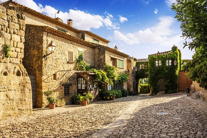 Full Day Tour Amazing Costa Brava Medieval Towns Hotel Pick Up - What To Expect