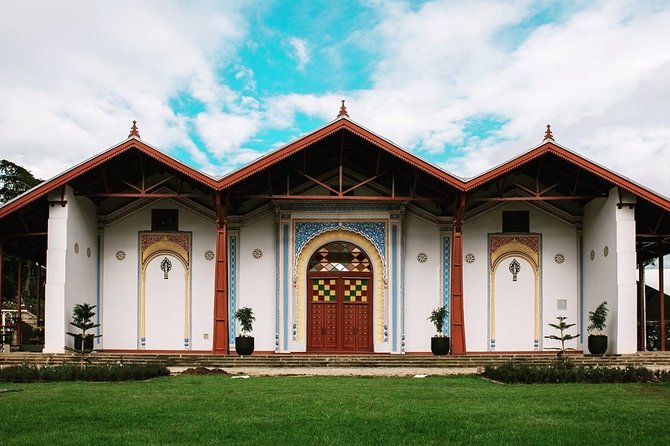 Full Day Unity Park Combined With Addis Ababa City Tour - Tour Experience Expectations