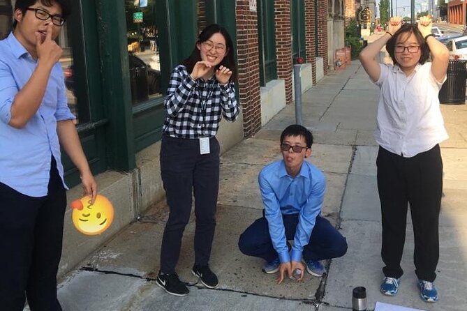 Fun City Scavenger Hunt in Worcester by Zombie Scavengers - Smartphone Usage