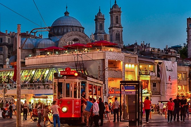 Gastronomy Walking - Pera at Night - Meeting Point Details