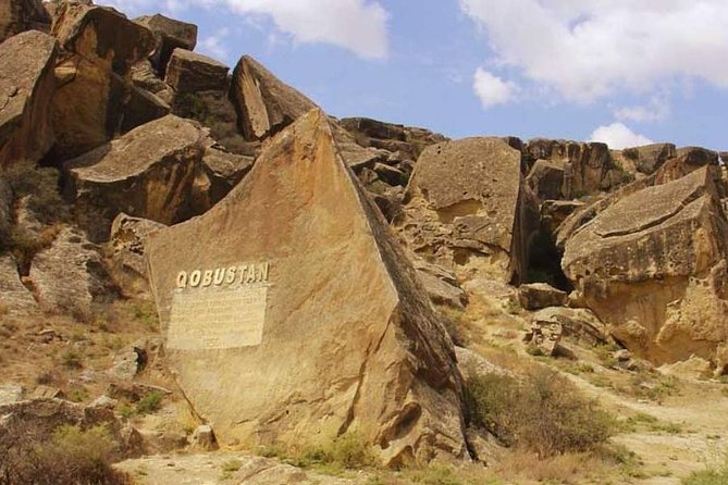 Gobustan & Mud Volcanoes Tour - Meeting and Pickup Information