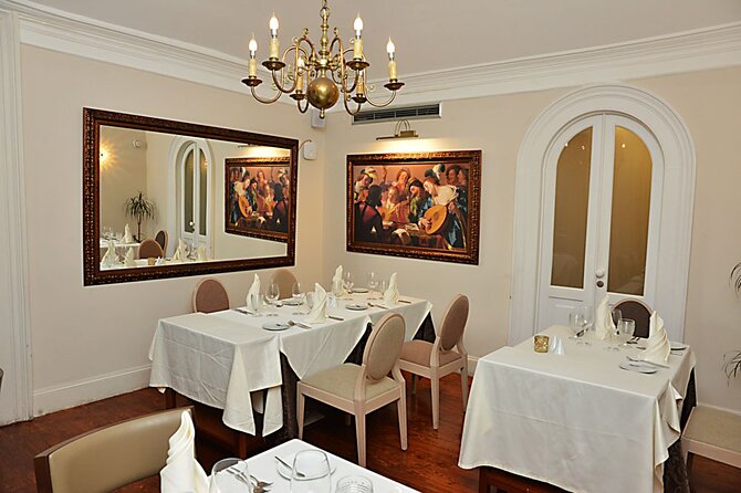 Gourmet Wine & Food Tour Dinner in Funchal - Meeting Details