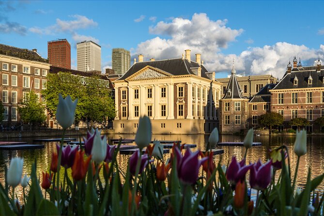 Hague Scavenger Hunt and Best Landmarks Self-Guided Tour - Booking Guidelines