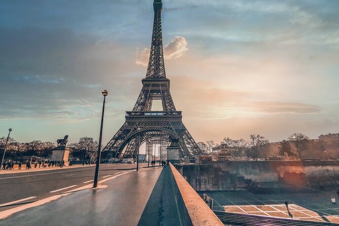 Half-Day Private Eiffel Tower With Seine River Lunch Cruise - Additional Information