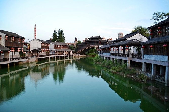Hangzhou Songcheng Private Tour With Romance Show VIP Class Seat - Key Directions for the Tour
